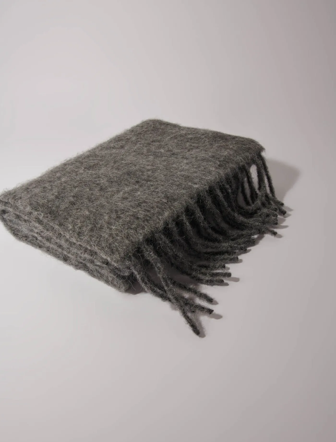 alpaca_blend_scarf_5.webp Alpaca blend scarf^Maje Sale