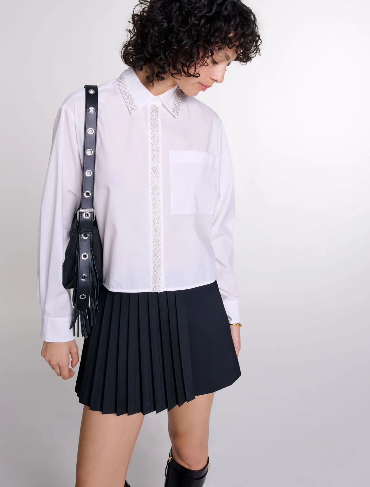 beaded_cropped_shirt_5.webp Beaded cropped shirt^Maje Shop