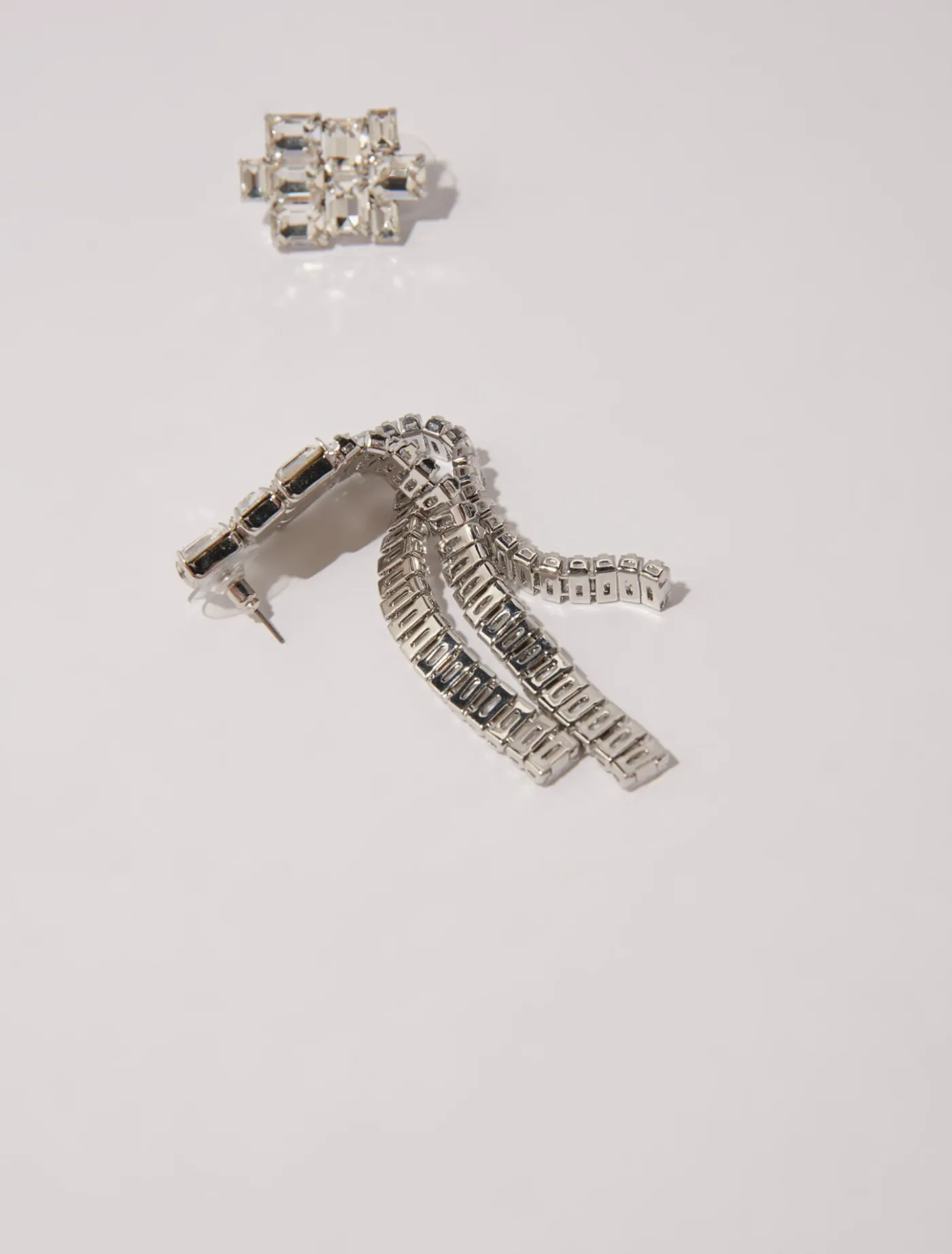 cascade_diamant_earrings_5-1.webp Cascade diamanté earrings^Maje Best Sale