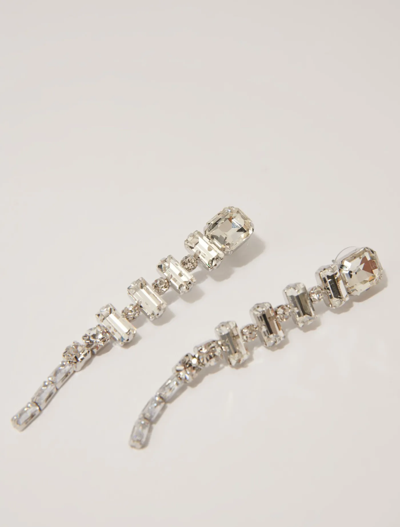 cascade_diamant_earrings_6.webp Cascade diamanté earrings^Maje Shop