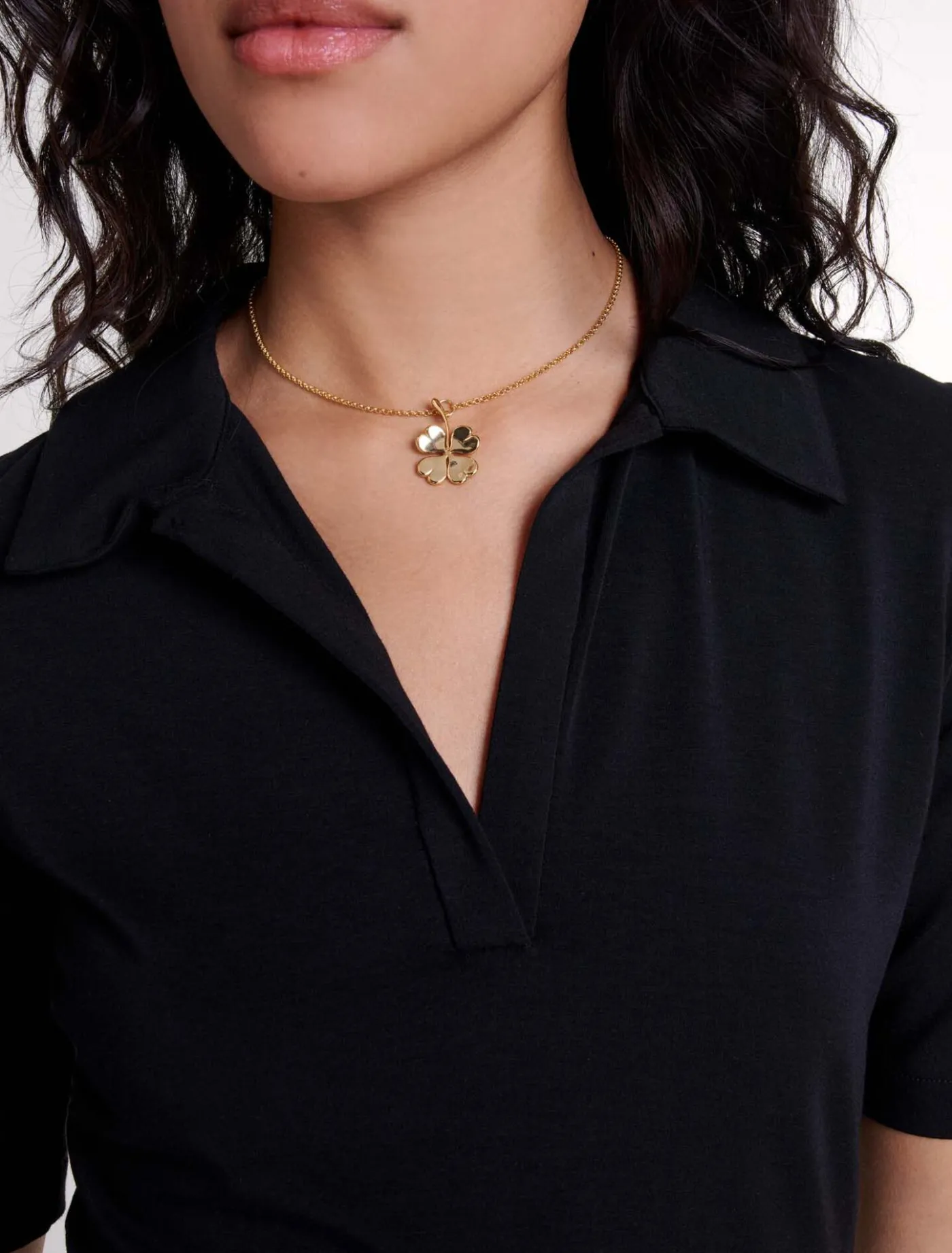 clover_necklace_6.webp Clover necklace^Maje Store