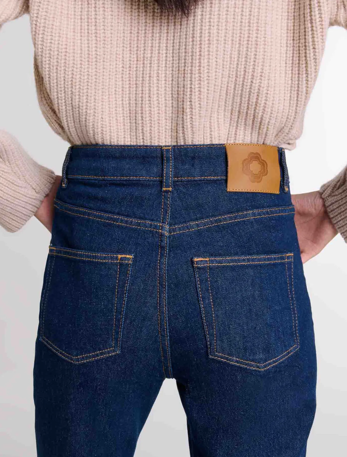 denim_jeans_with_pockets_6.webp Denim jeans with pockets^Maje Discount