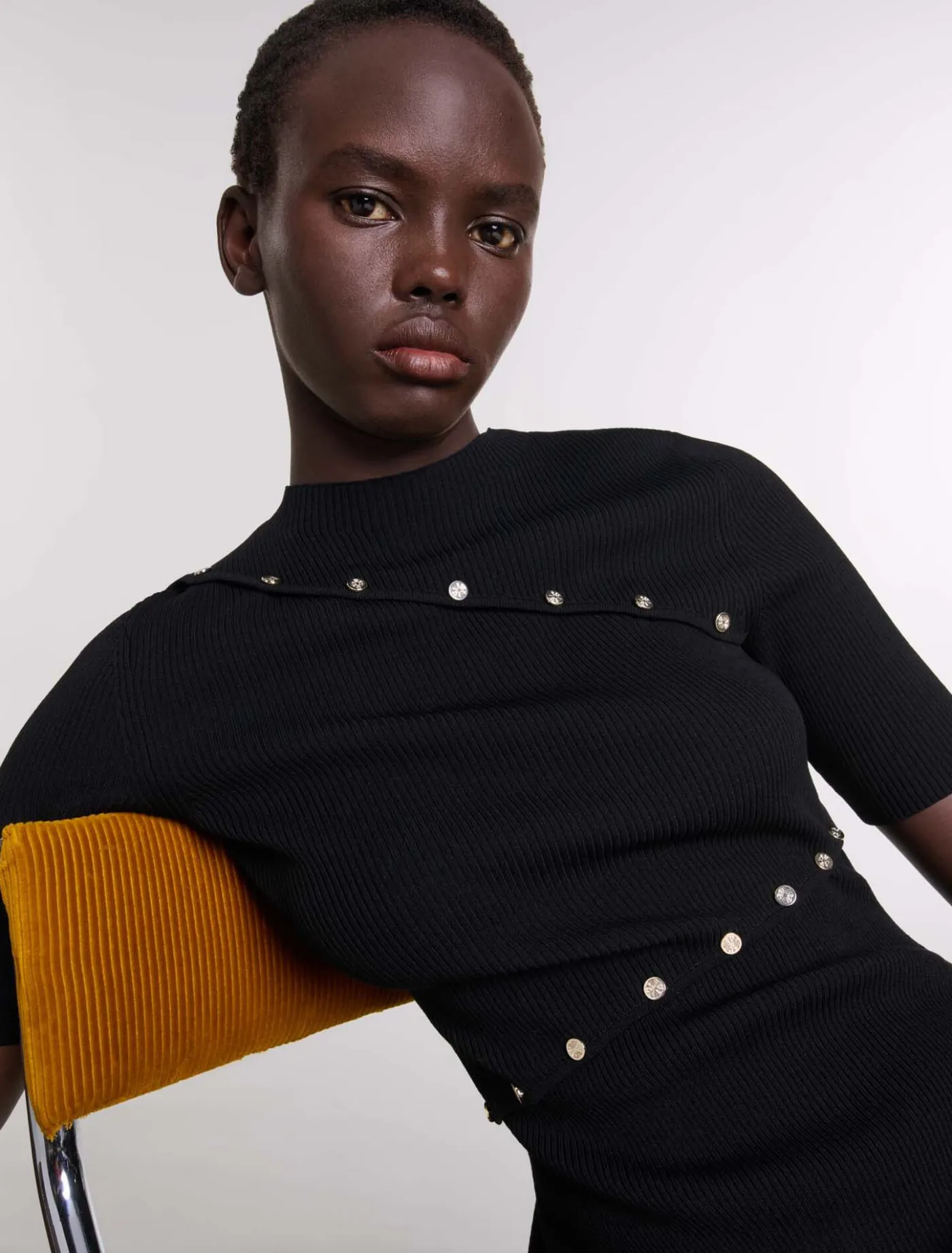 dress_in_ribbed_knit_6.webp Dress in ribbed knit^Maje Outlet