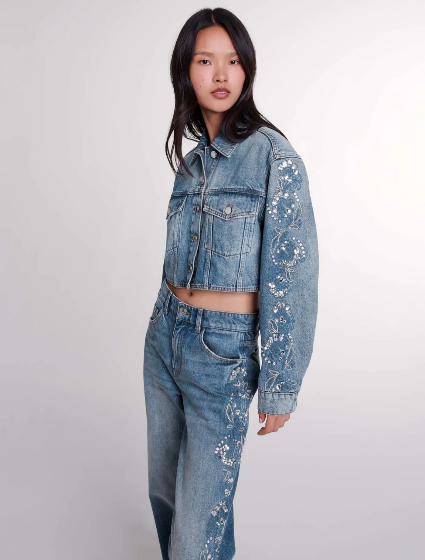 embroidered_denim_jacket_3.webp Embroidered denim jacket^Maje Best