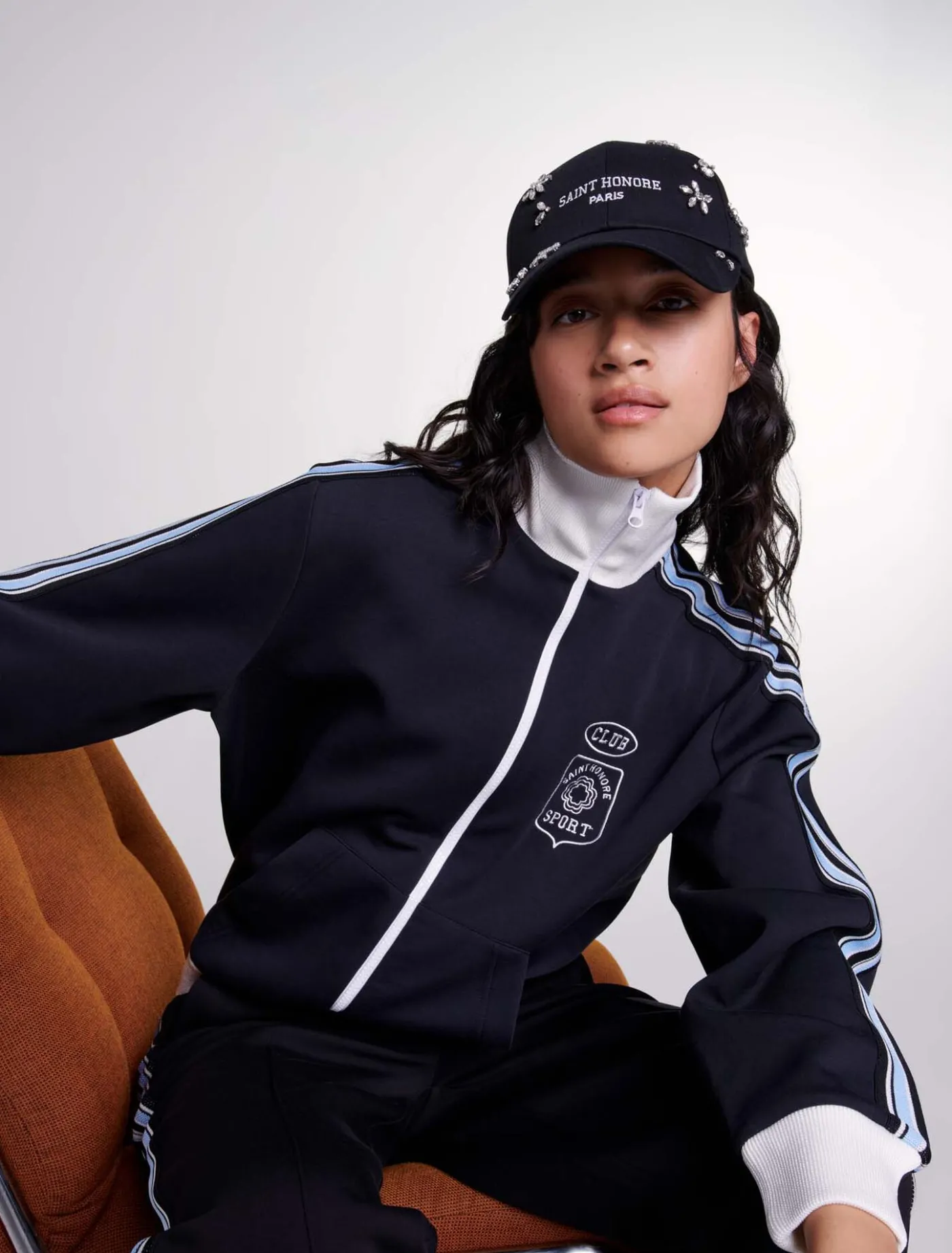 embroidered_tracksuit_jacket_6.webp Embroidered tracksuit jacket^Maje Store