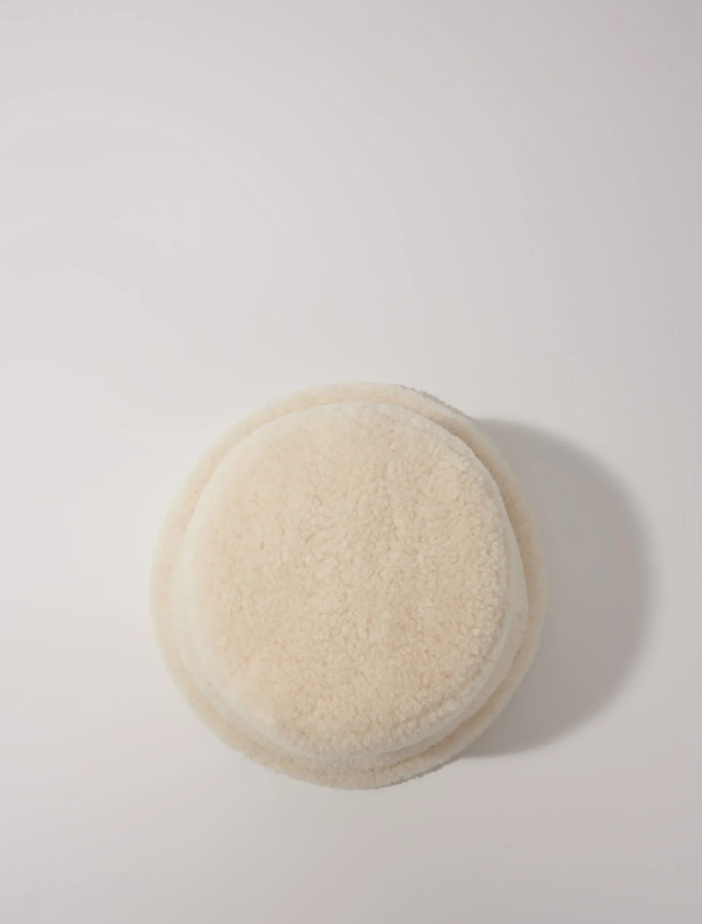 faux_fur_bucket_hat_6.webp Faux fur bucket hat^Maje Flash Sale