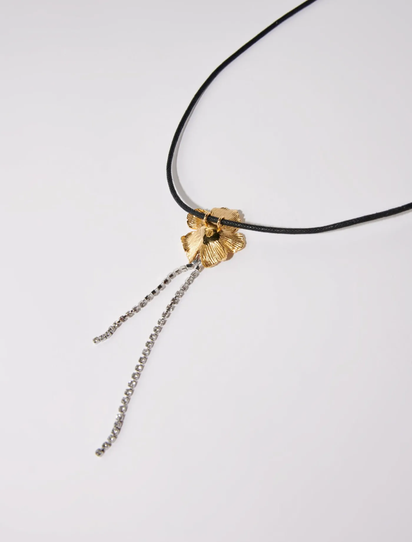 flower_necklace_4.webp Flower necklace^Maje New