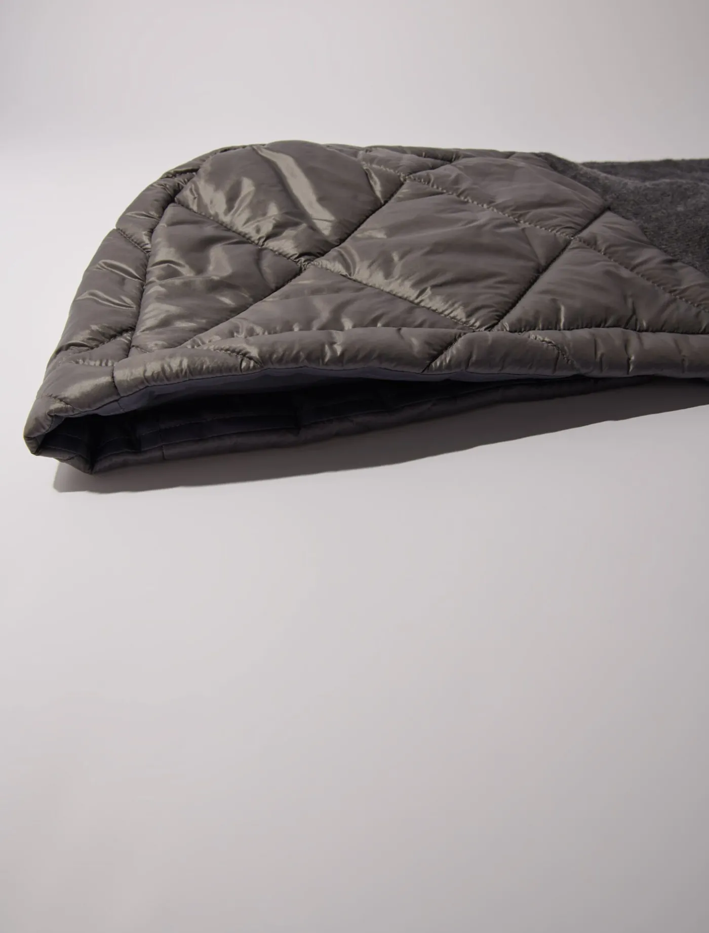 hooded_wool_poncho_3.webp Hooded wool poncho^Maje Best Sale