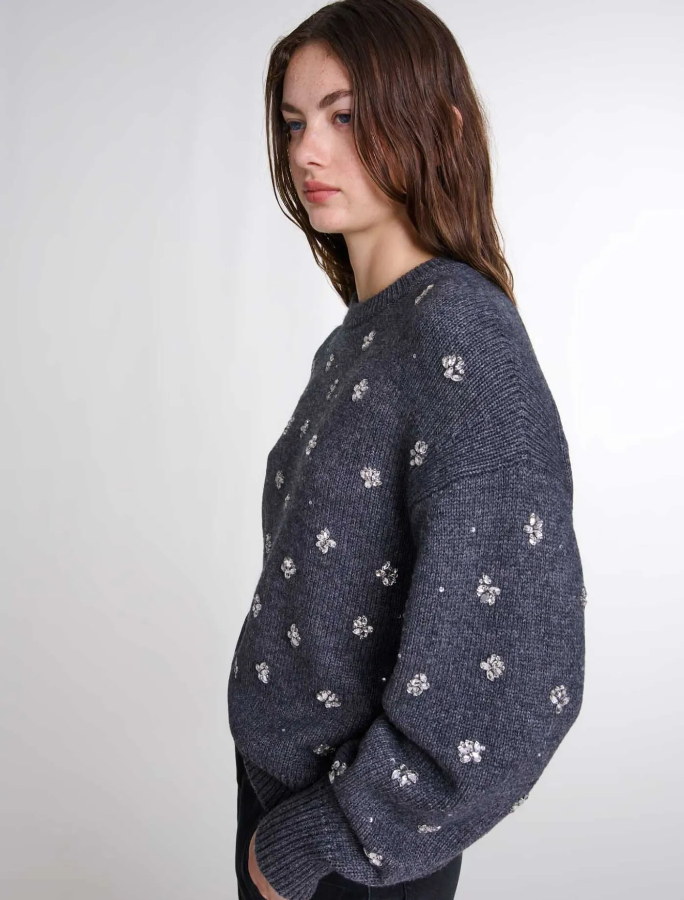 knitted_jumper_with_rhinestones_5.webp Knitted jumper with rhinestones^Maje Shop