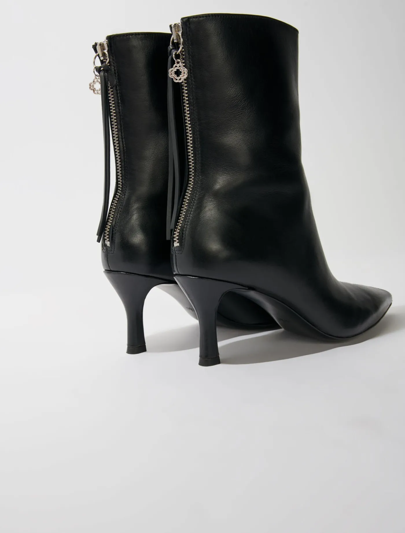 leather_ankle_boots_4.webp Leather ankle boots^Maje Shop