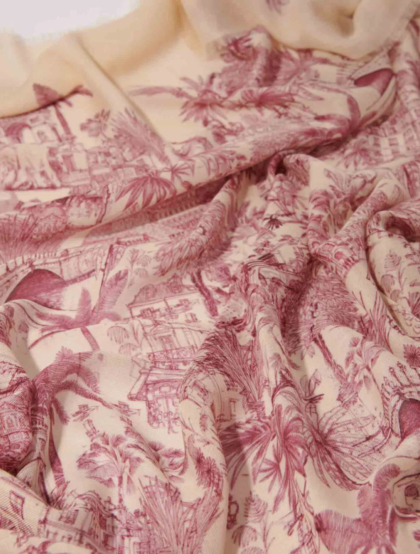 patterned_cashmere_blend_scarf_2.webp Patterned cashmere blend scarf^Maje Best