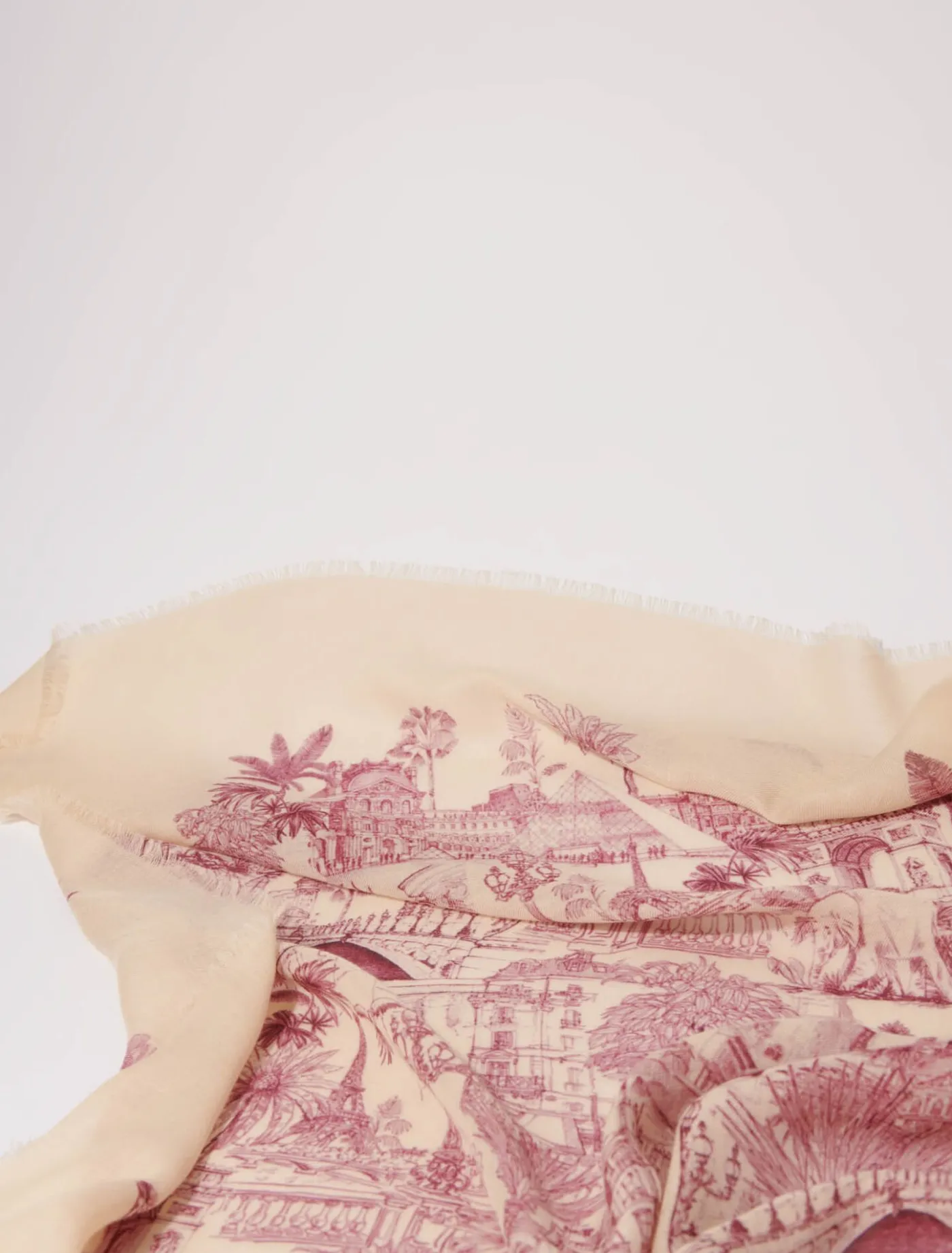 patterned_cashmere_blend_scarf_3.webp Patterned cashmere blend scarf^Maje Best