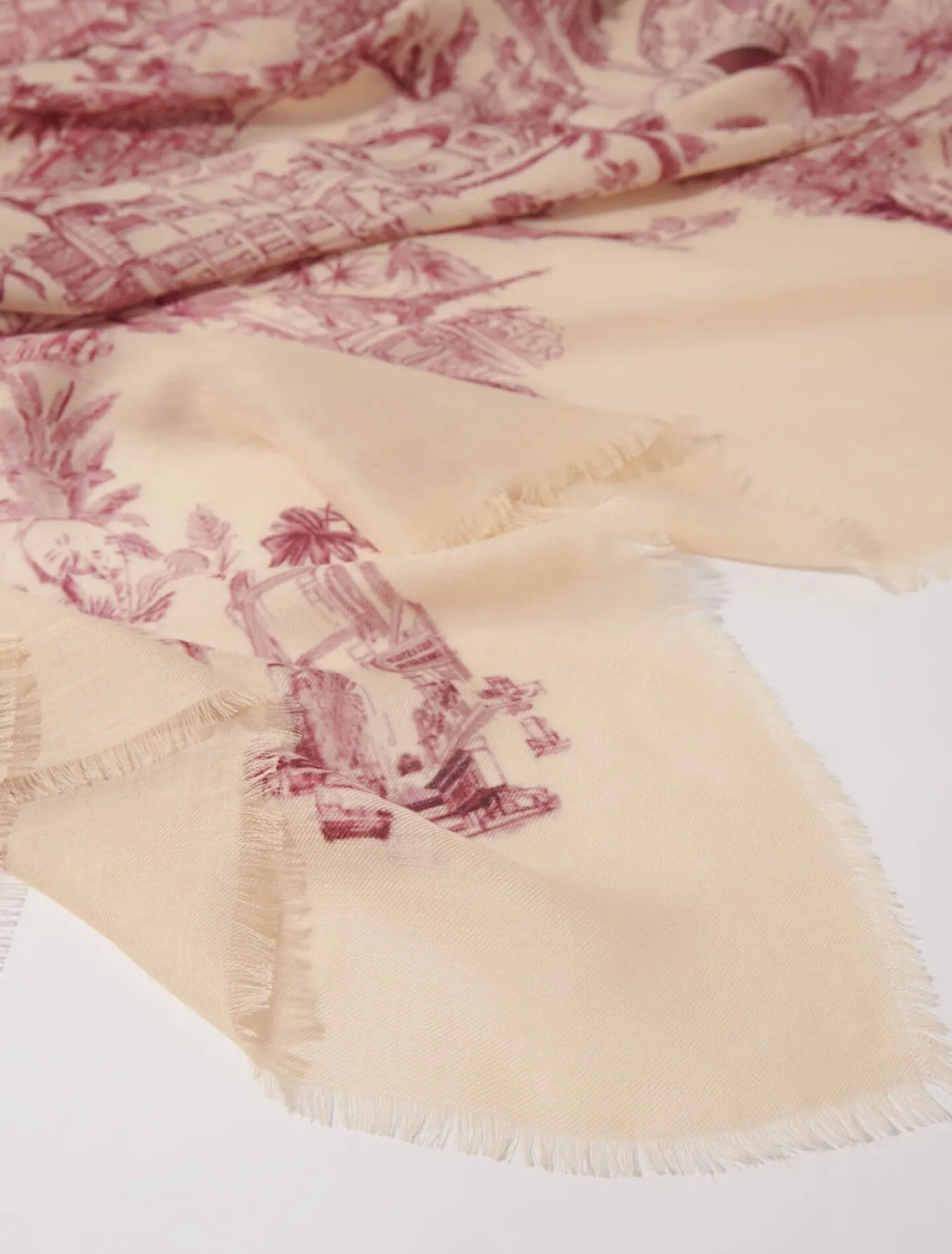 patterned_cashmere_blend_scarf_4.webp Patterned cashmere blend scarf^Maje Best