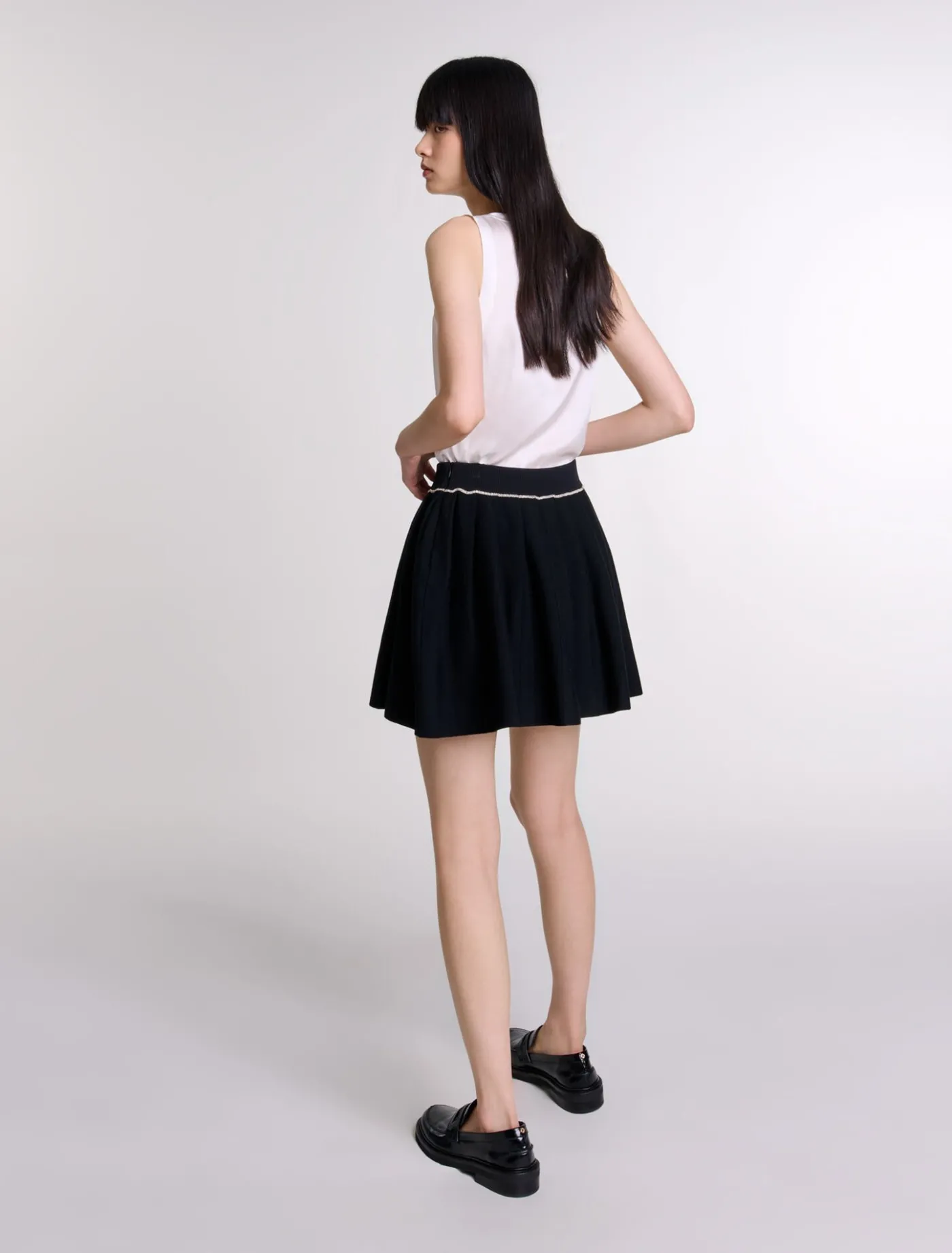 pleated_knit_short_skirt_2.webp Pleated knit short skirt^Maje Store