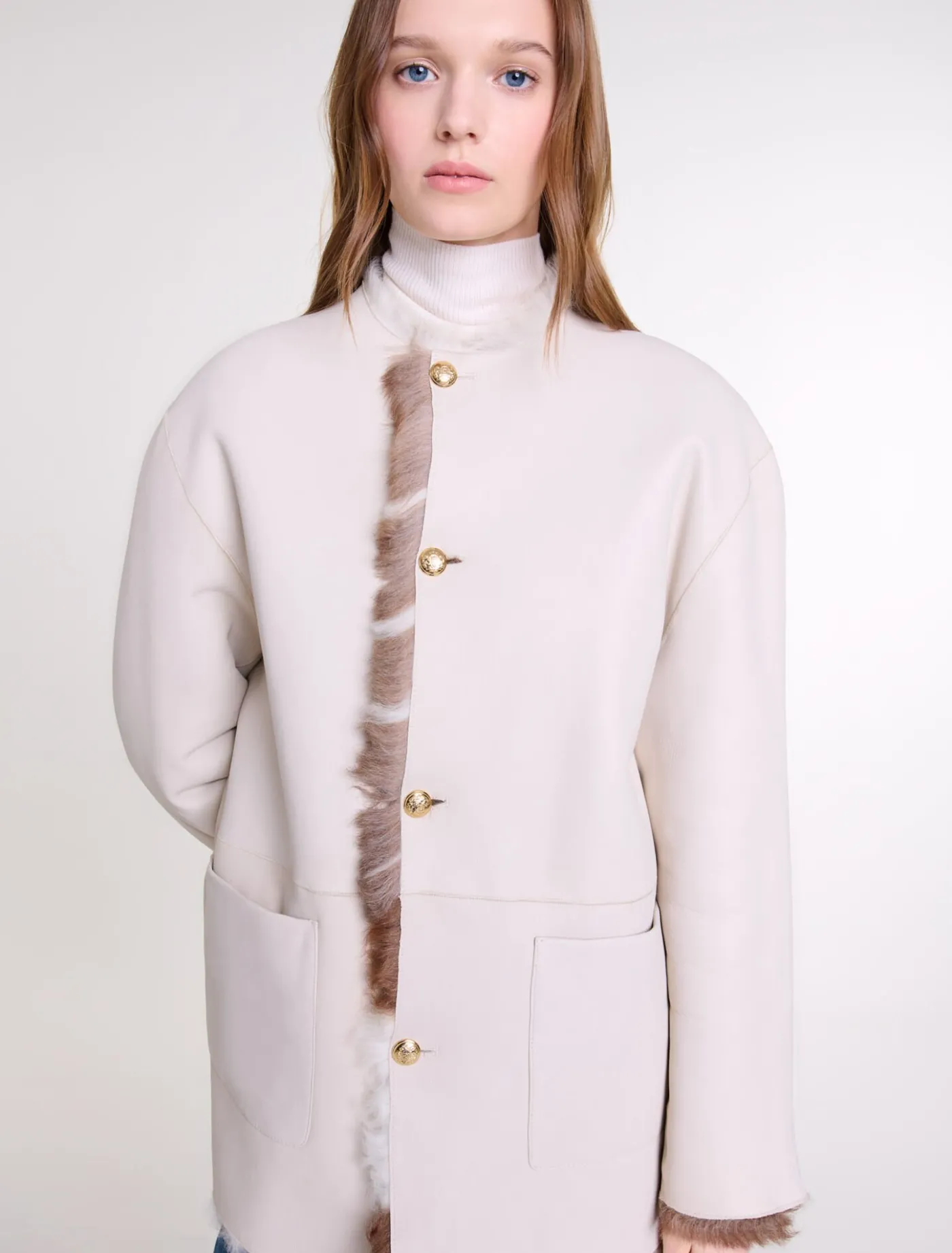 reversible_shearling_5.webp Reversible shearling^Maje Shop