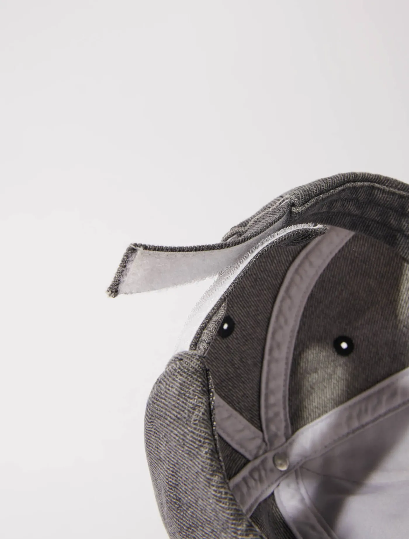 saint_honor_denim_cap_3.webp Saint Honoré denim cap^Maje Clearance