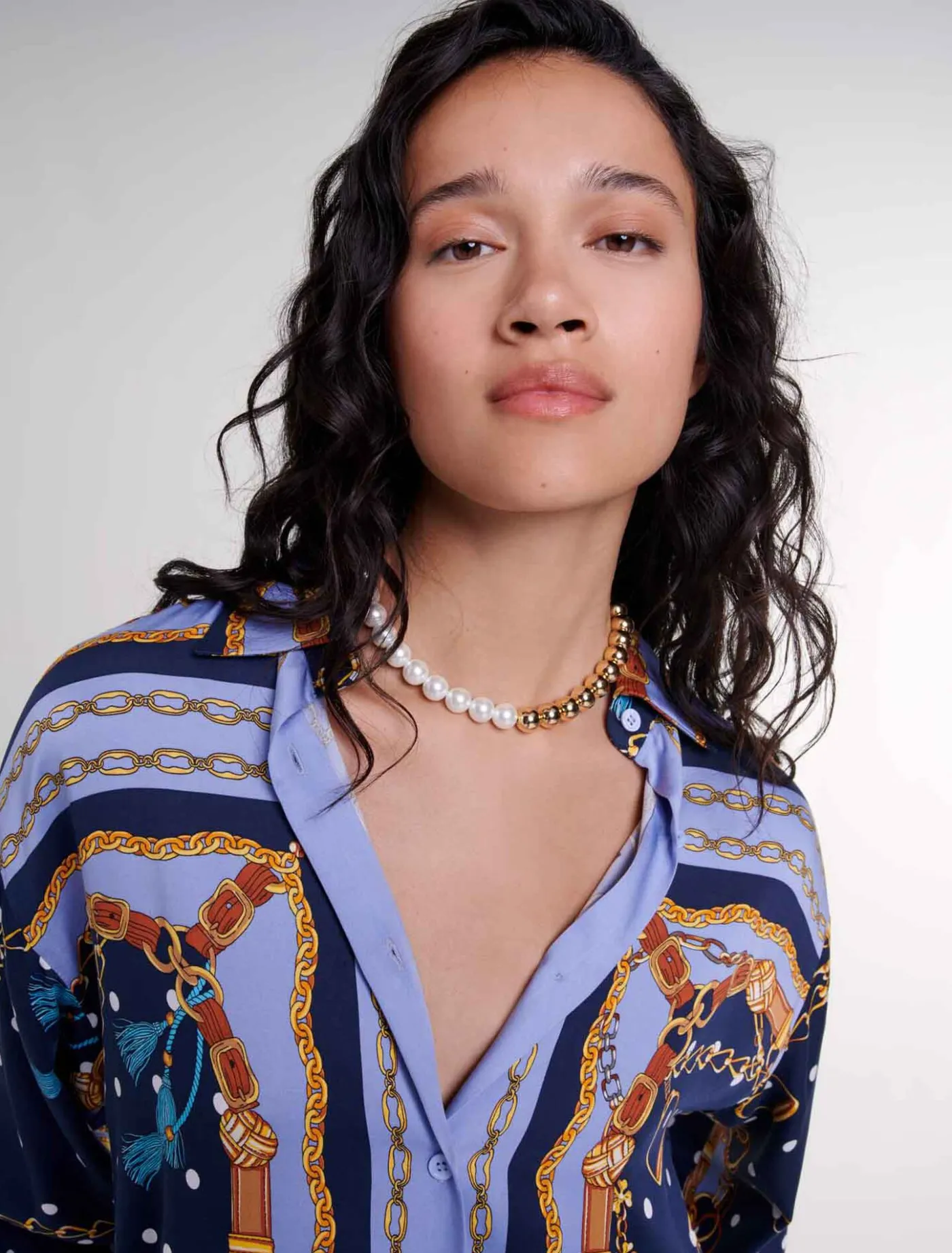 satineffect_patterned_shirt_4.webp Satin-effect patterned shirt^Maje Store