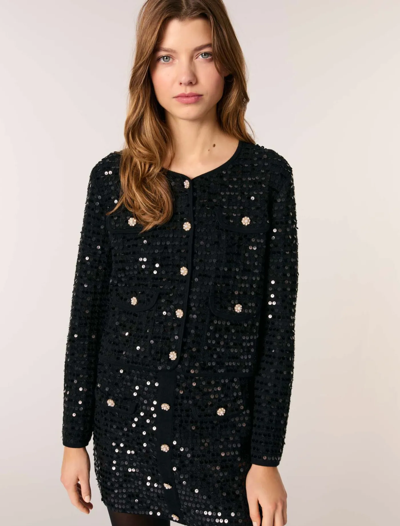 sequin_cropped_cardigan_3.webp Sequin cropped cardigan^Maje Clearance