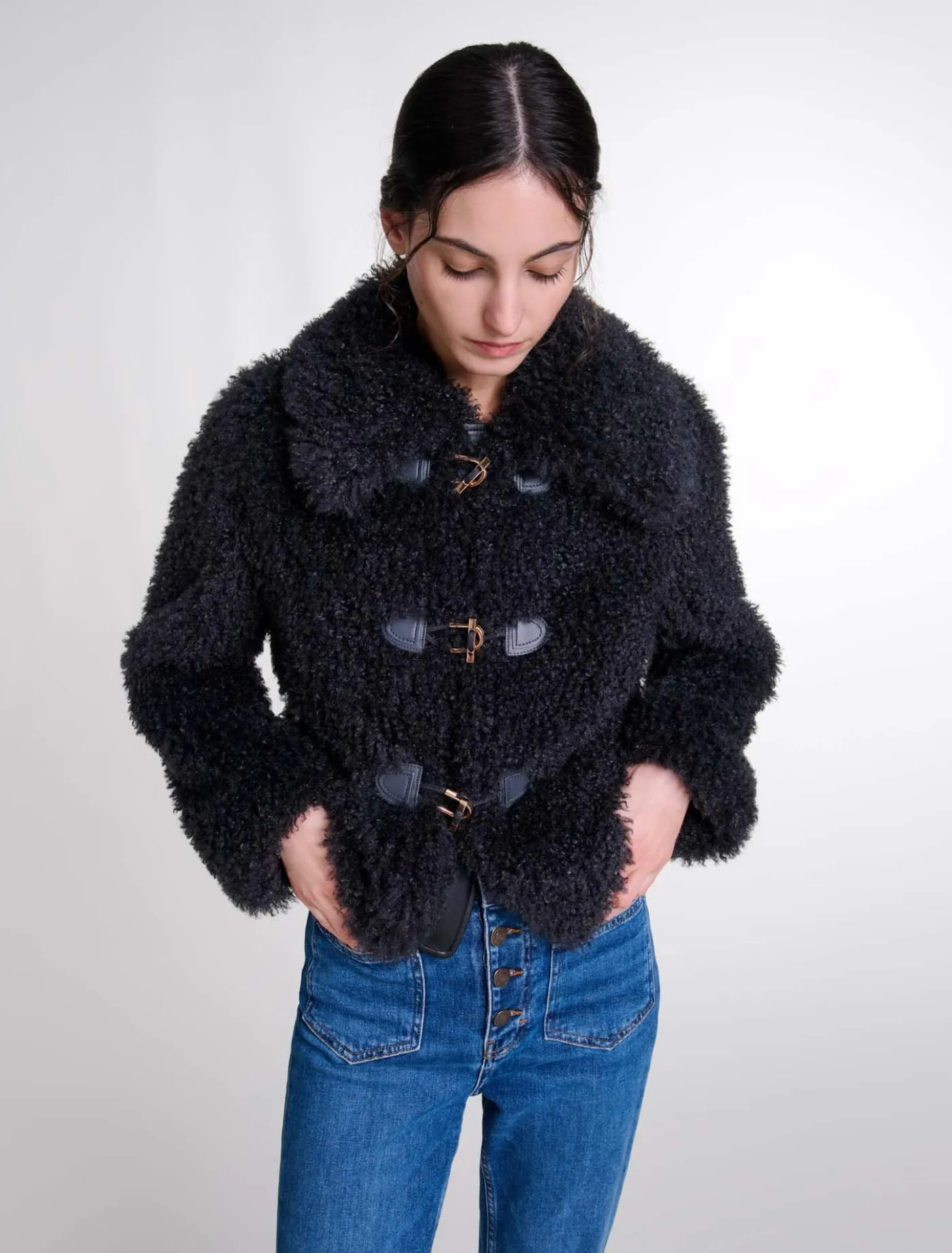 short_curly_coat_5.webp Short curly coat^Maje New