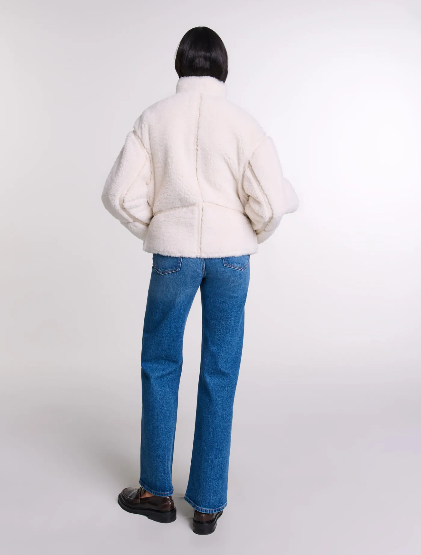 short_faux_fur_coat_2.webp Short faux fur coat^Maje Store