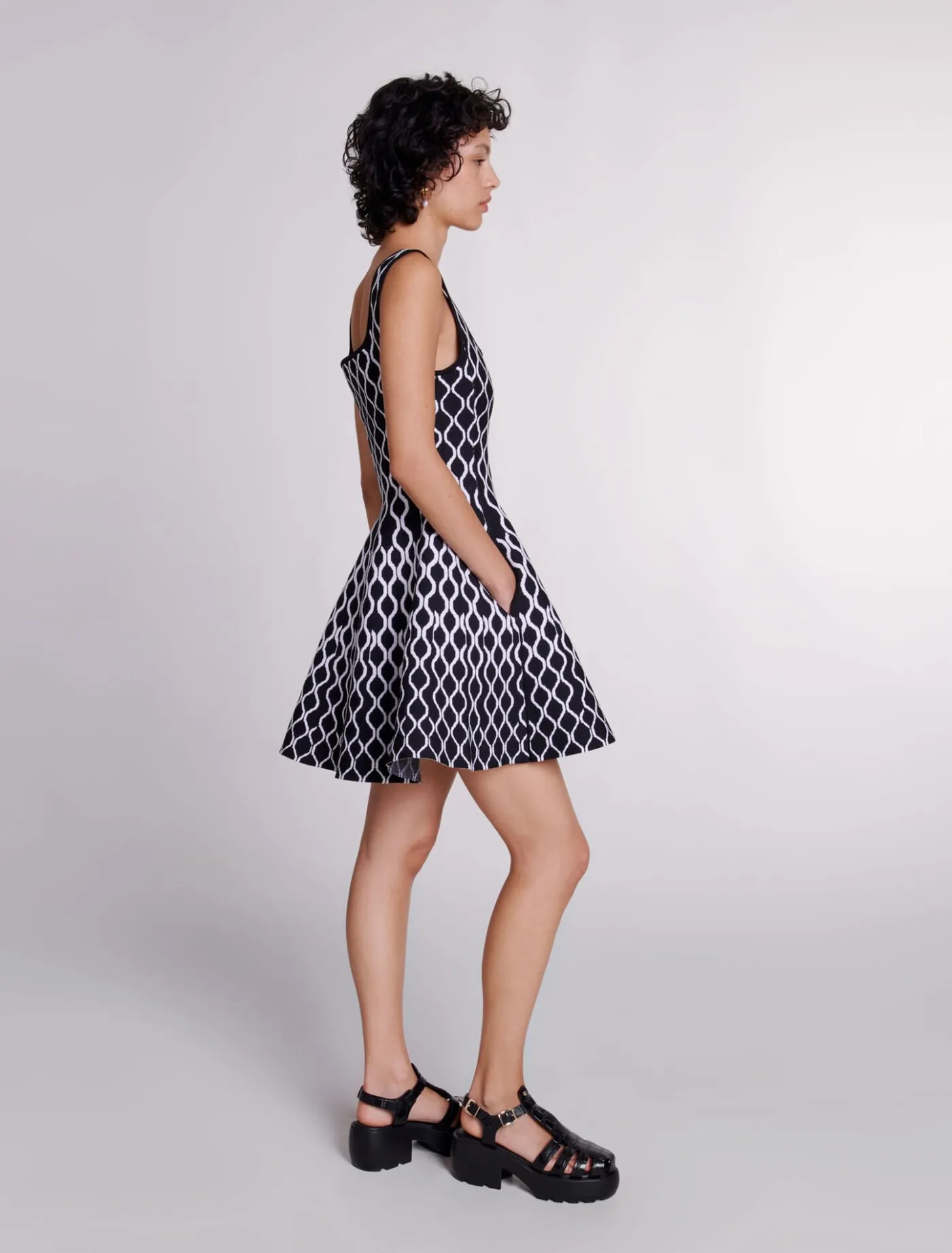 short_patterned_knit_dress_2.webp Short patterned knit dress^Maje Best Sale