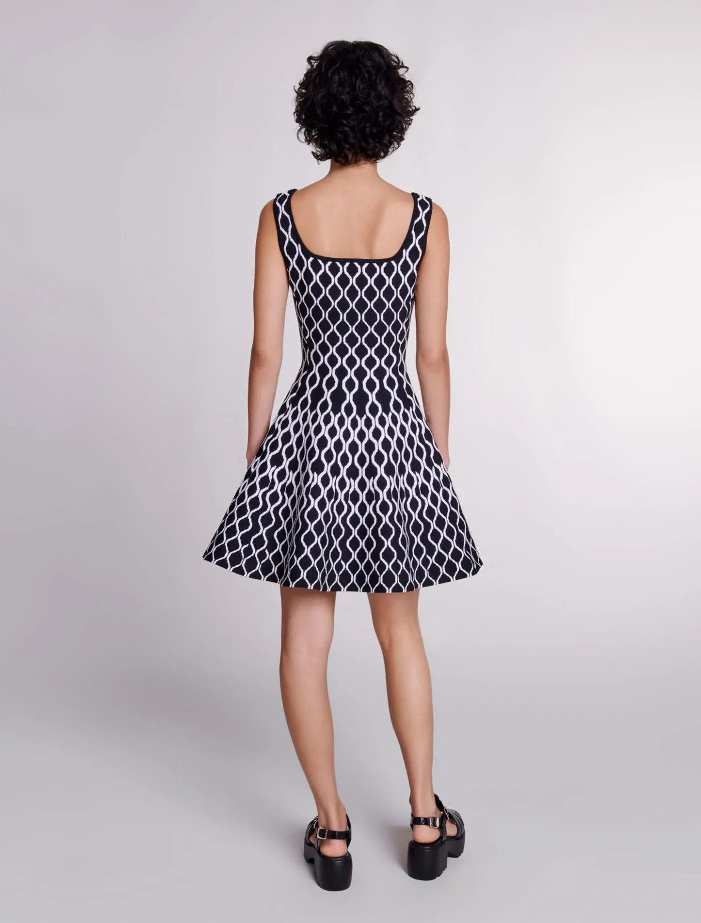short_patterned_knit_dress_3.webp Short patterned knit dress^Maje Best Sale