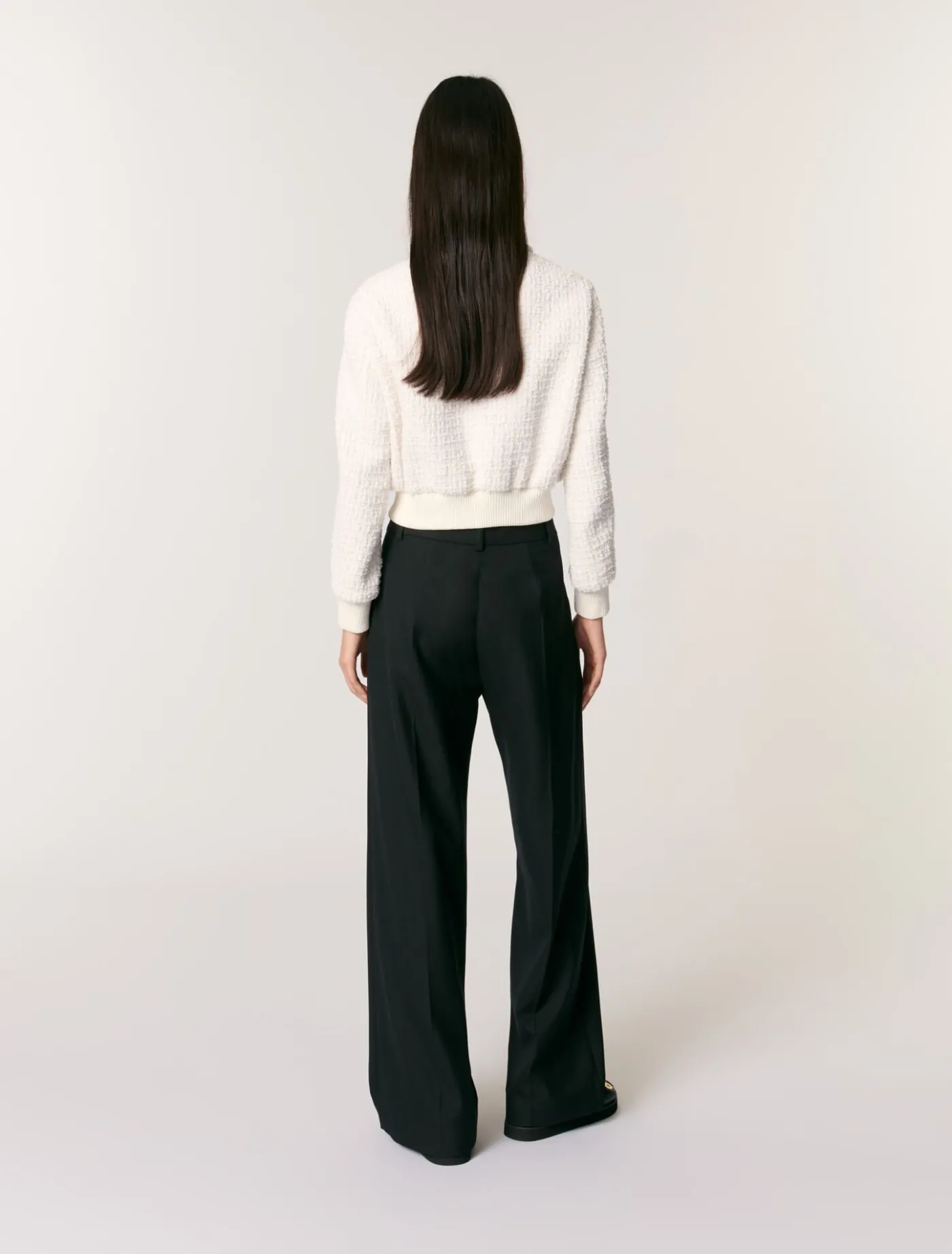 short_tweed_jacket_2-3.webp Short tweed jacket^Maje Store