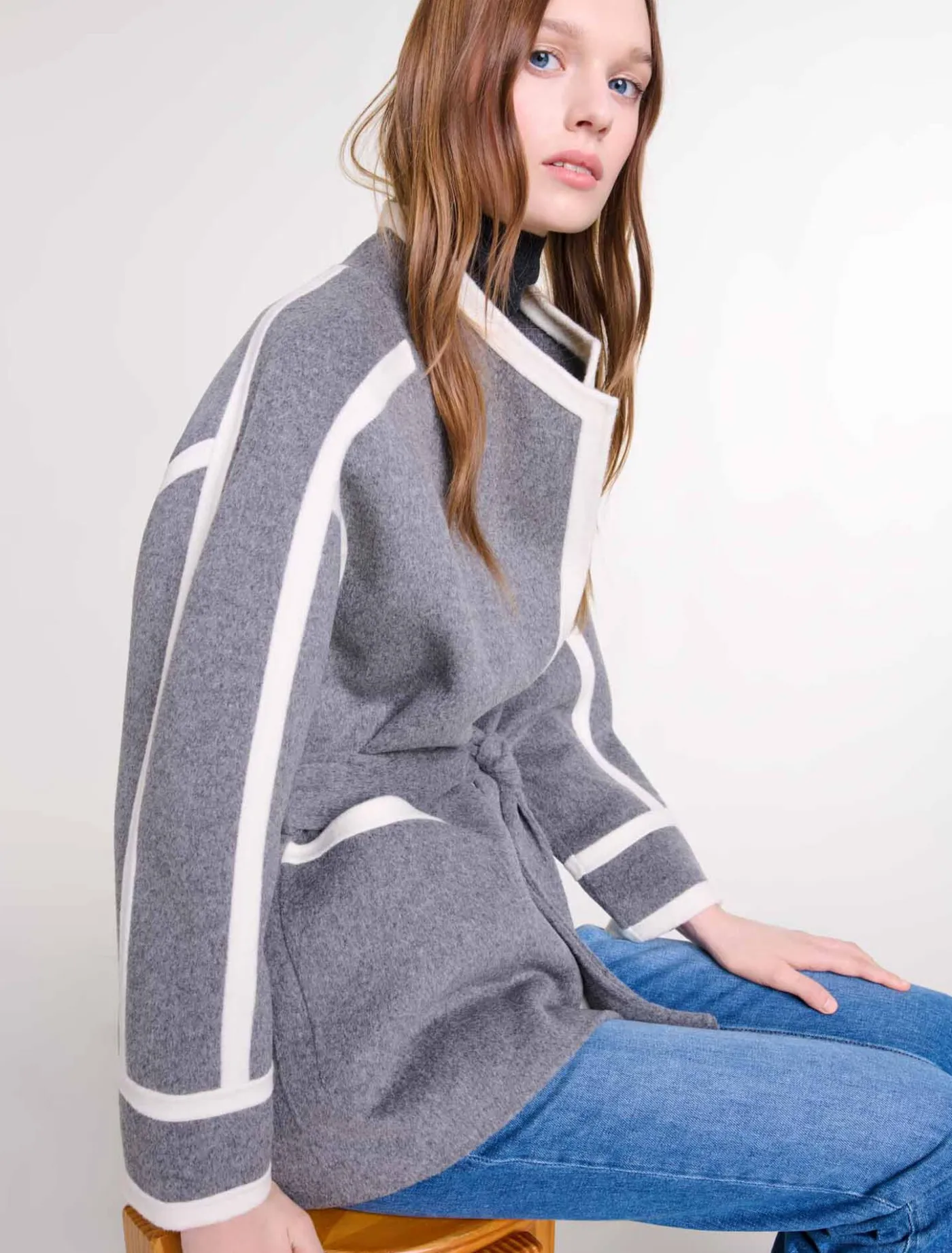 short_twotone_coat_6.webp Short two-tone coat^Maje Best Sale