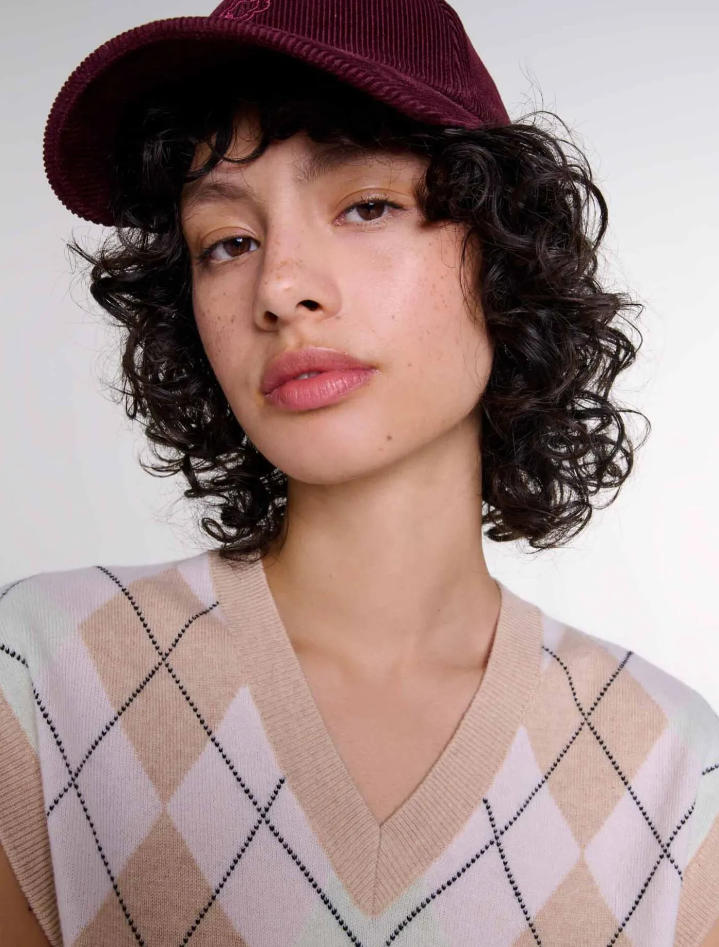 sleeveless_wool_blend_jumper_4.webp Sleeveless wool blend jumper^Maje Store