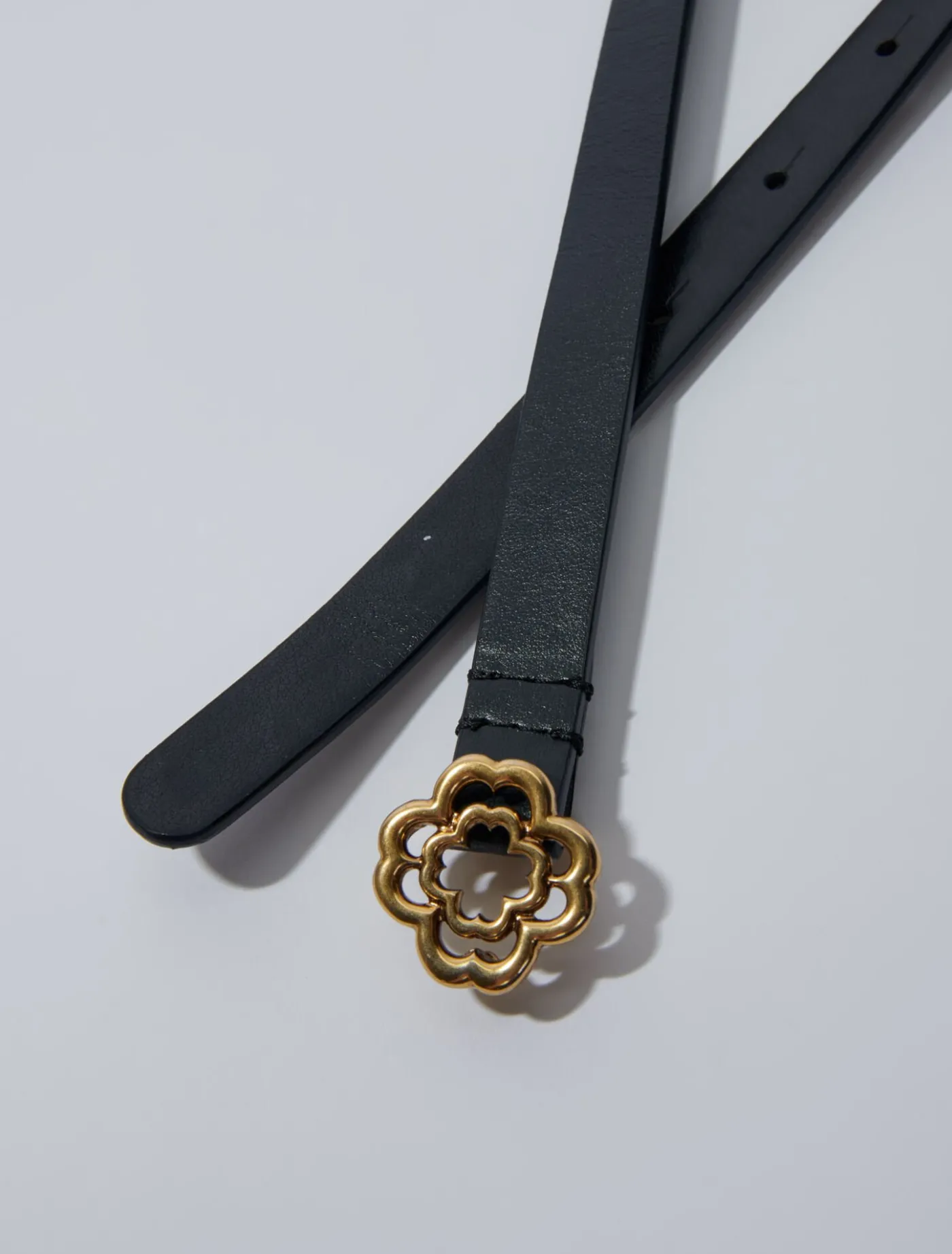 slim_clover_belt_4-1.webp Slim Clover belt^Maje Hot