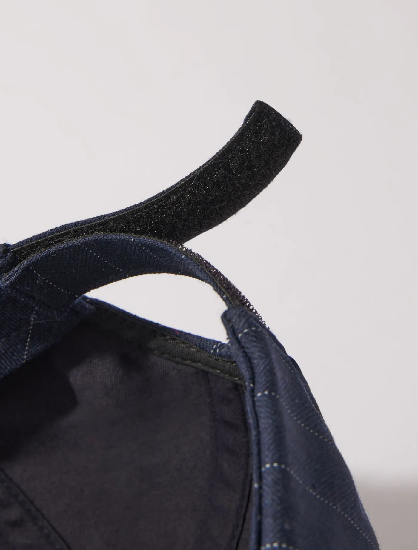 striped_cap_5.webp Striped cap^Maje Fashion