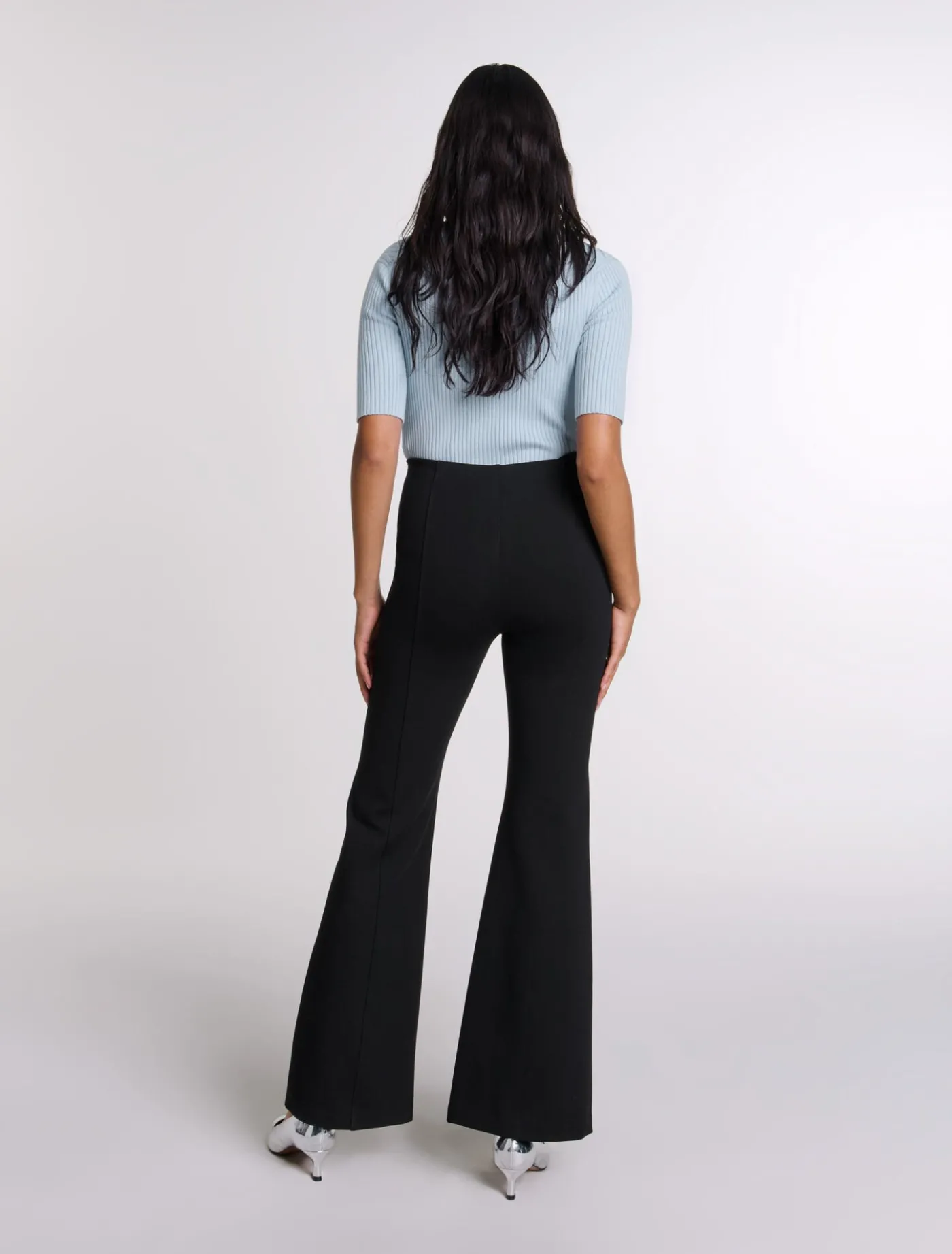 trousers_with_jewellery_detail_2.webp Trousers with jewellery detail^Maje Sale