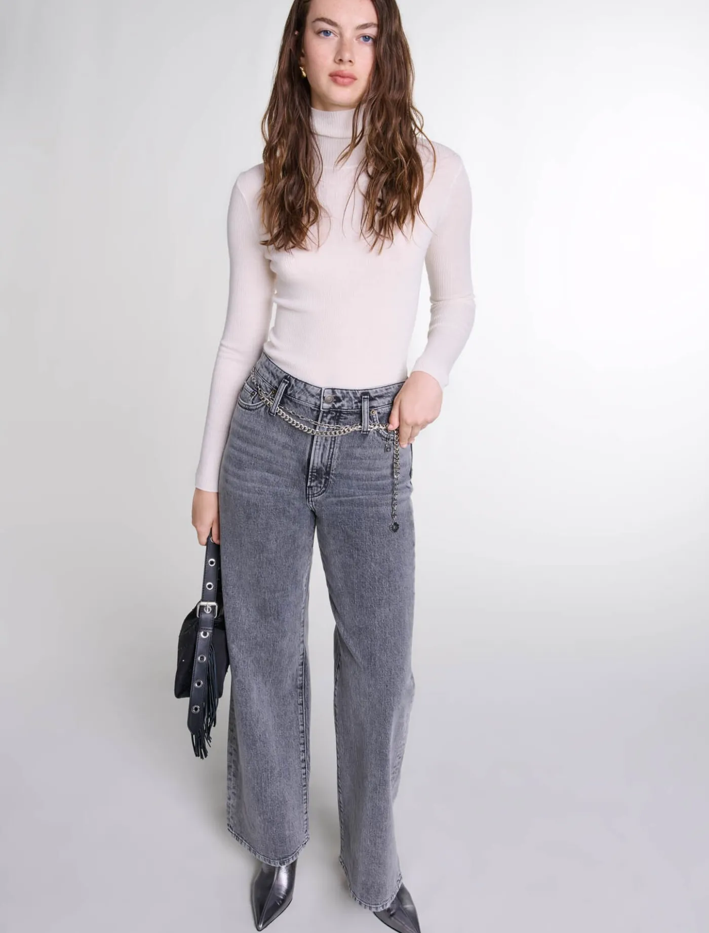 wideleg_jeans_with_chainlink_belt_3.webp Wide-leg jeans with chain-link belt^Maje Best Sale