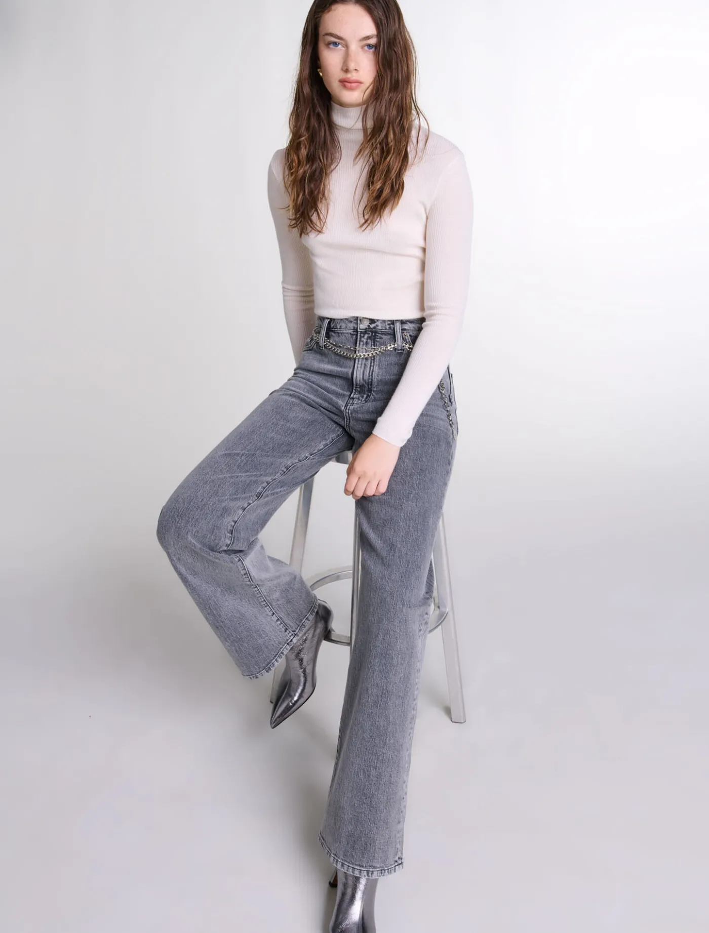 wideleg_jeans_with_chainlink_belt_6.webp Wide-leg jeans with chain-link belt^Maje Best Sale